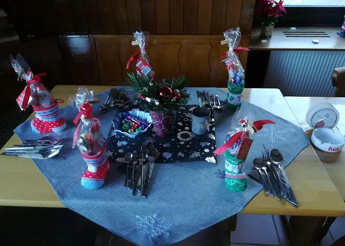 מלון Zum Anker Langenfeld (Eifel)