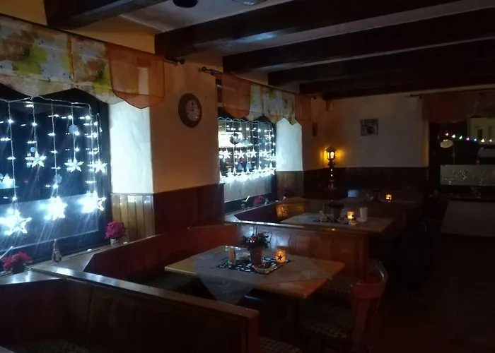 מלון Zum Anker 2*